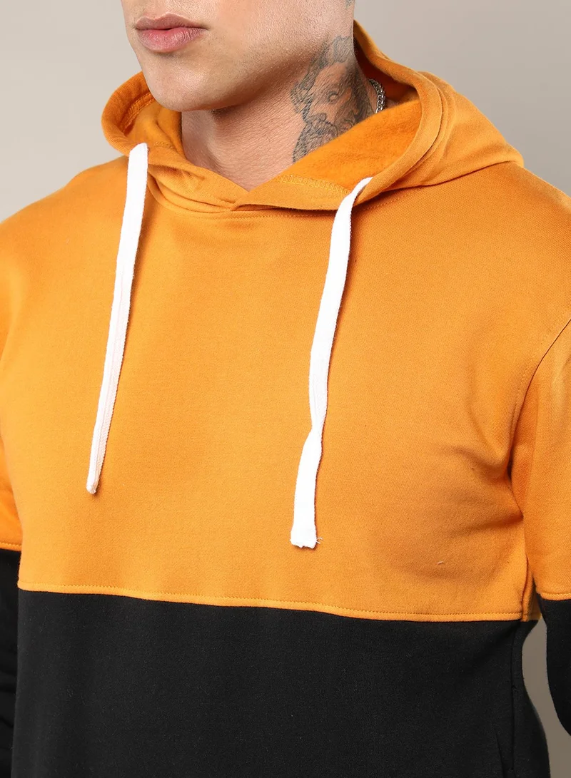 كامبوس سوترا Men's Mustard Yellow & Onyx Black Contrast Panel Hoodie