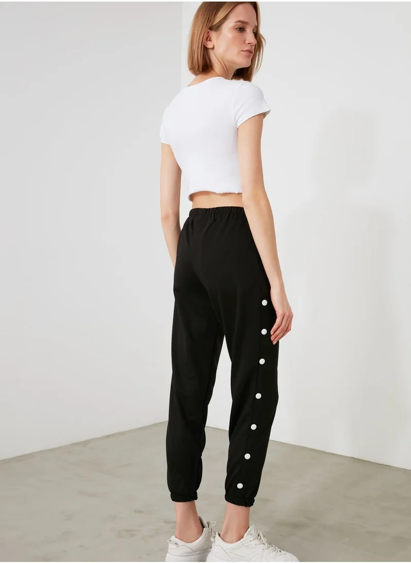trendyol Button Detail Crop Sweatpants