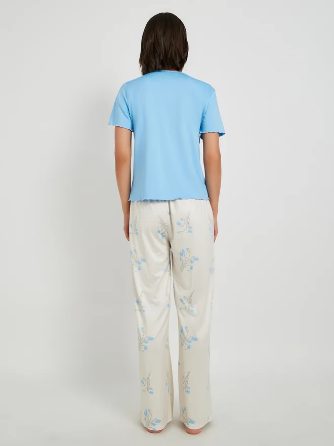 Take Two Take Two Solid Lettuce Hem T-Shirt and Floral Printed Pyjama Set