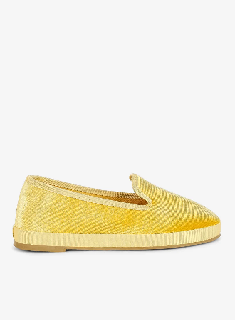 Velvet Round Toe Slip-On Loafers in Light Yellow