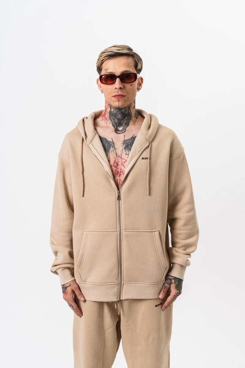 ريسباير هودي رجالي أساسي واسع (Oversize) بسحاب (Zip) بغطاء رأس بتفاصيل نص "Respire" لون بيج