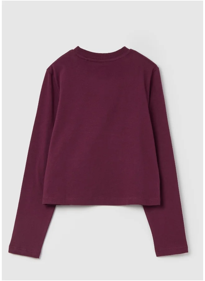 او في اس Crop T-shirt with long sleeves and print