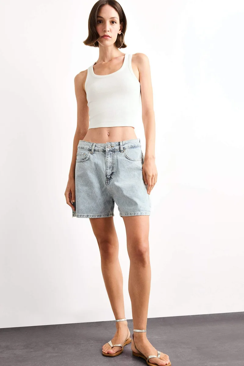 DeFacto Regular Fit Denim Shorts