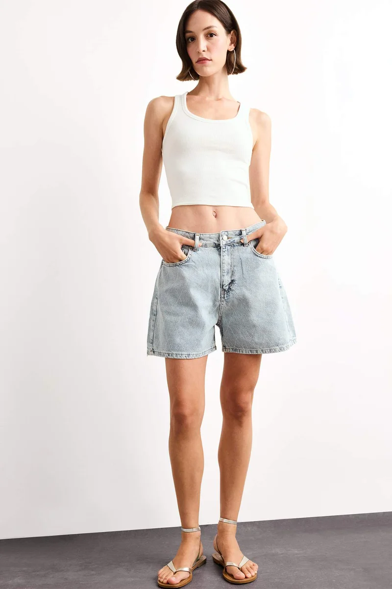 DeFacto Regular Fit Denim Shorts