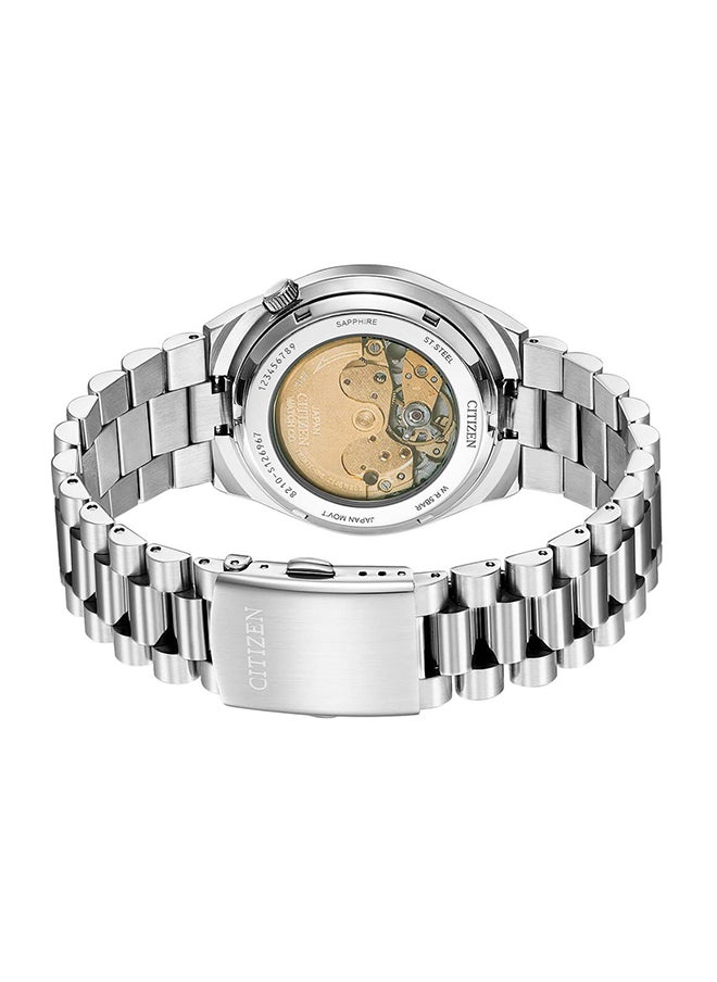 CITIZEN ساعة يد رجالية أنالوج دائرية الشكل من الفولاذ المقاوم للصدأ NJ0150-81A مقاس 40 مم  - Image 3
