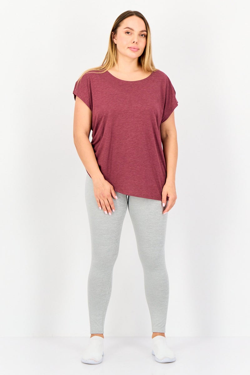 PUMA تي شيرت رياضي نسائي بأكمام قصيرة مناسب للخارج، مارون - Image 4