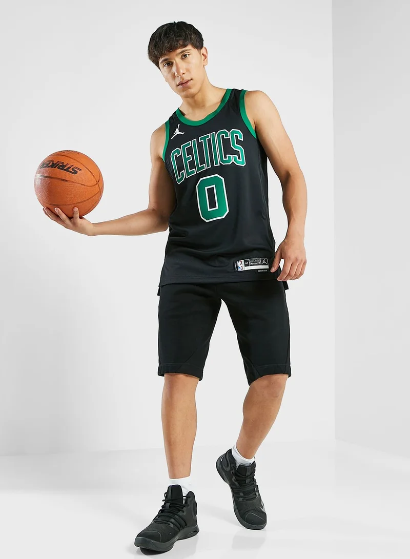 نايكي تيشيرت رياضي بشعار بوسطن سيلتيكس سيتي