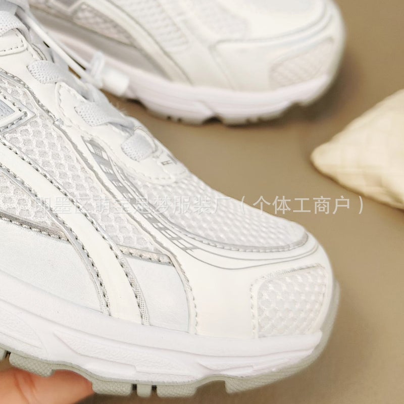 Yy234 740 Retro Casual Sports Jogging Shoes Children'S Shoes Men And Women Baby Shoes Kids Shoes - Image 1