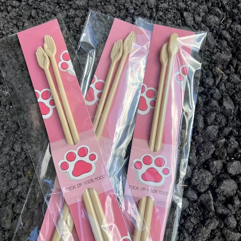 2 Pairs of Cute Mini Palm Shaped Chopsticks for Pet Food Pick Up Plastic Sturdy Durable Gift for Pet Lovers Friends Relatives - Image 1