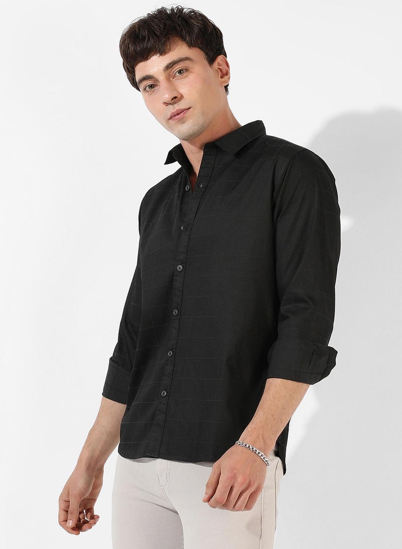 Campus Sutra Men's Black Textured Regular Fit Casual Shirt  - Image 3