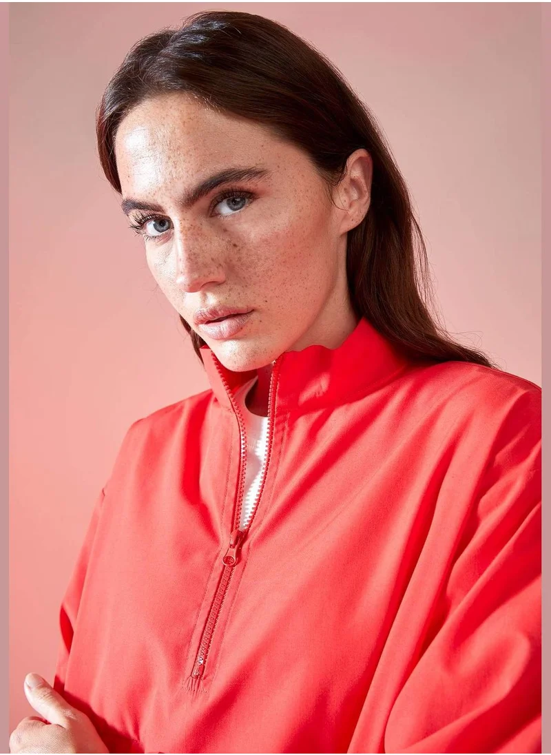 DeFacto Relaxed Fit Kangaroo Pocket Windbreaker