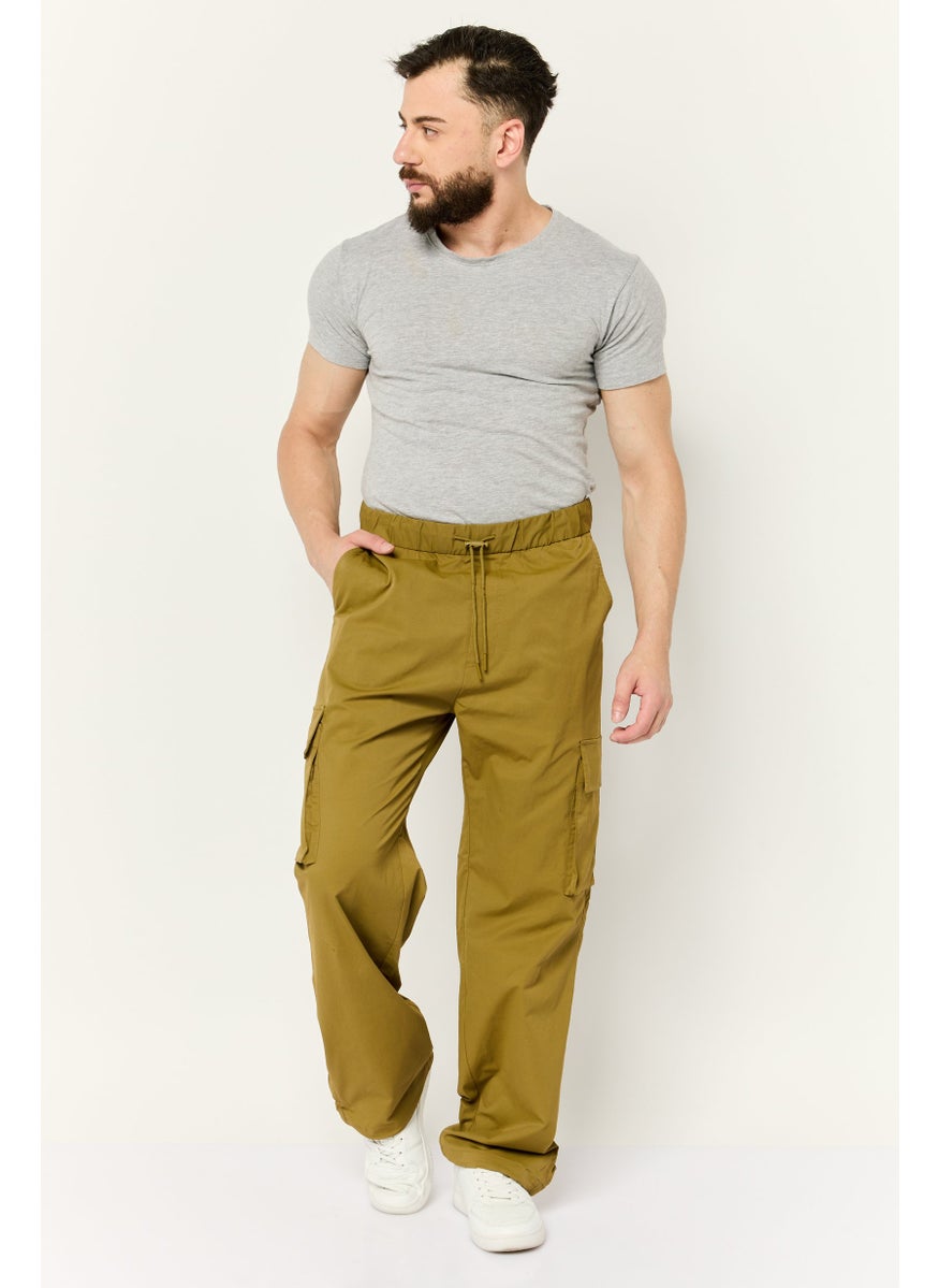 ESPRIT Men Regular Fit Plain Cargo Pants, Olive  - Image 3