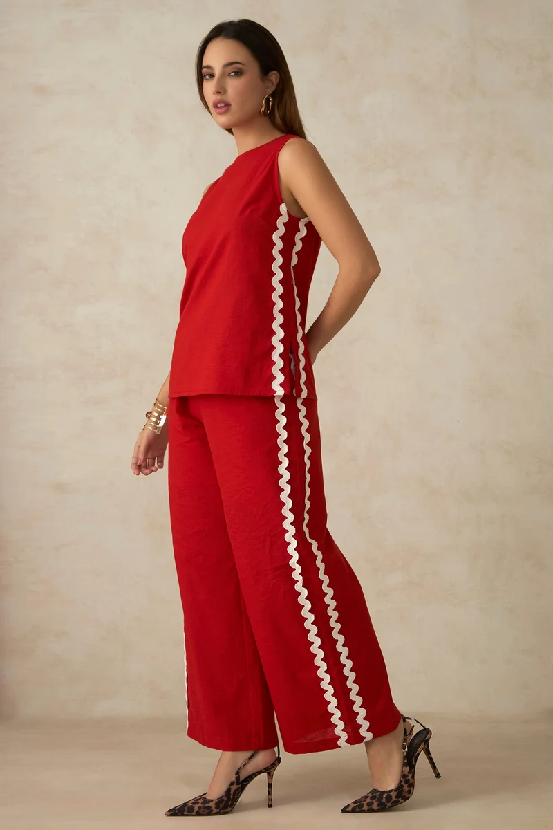 Virgio Solid Cotton Black Flared Pants for Women