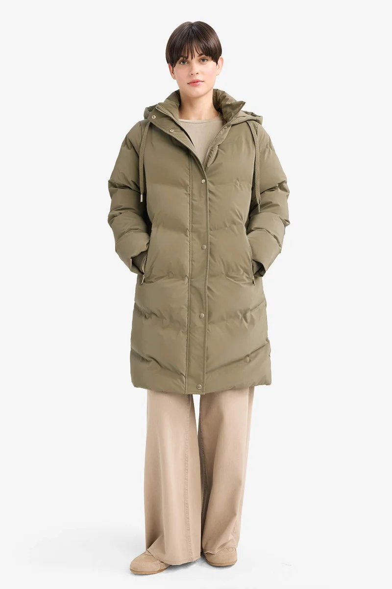ديفاكتو Regular Fit Coat