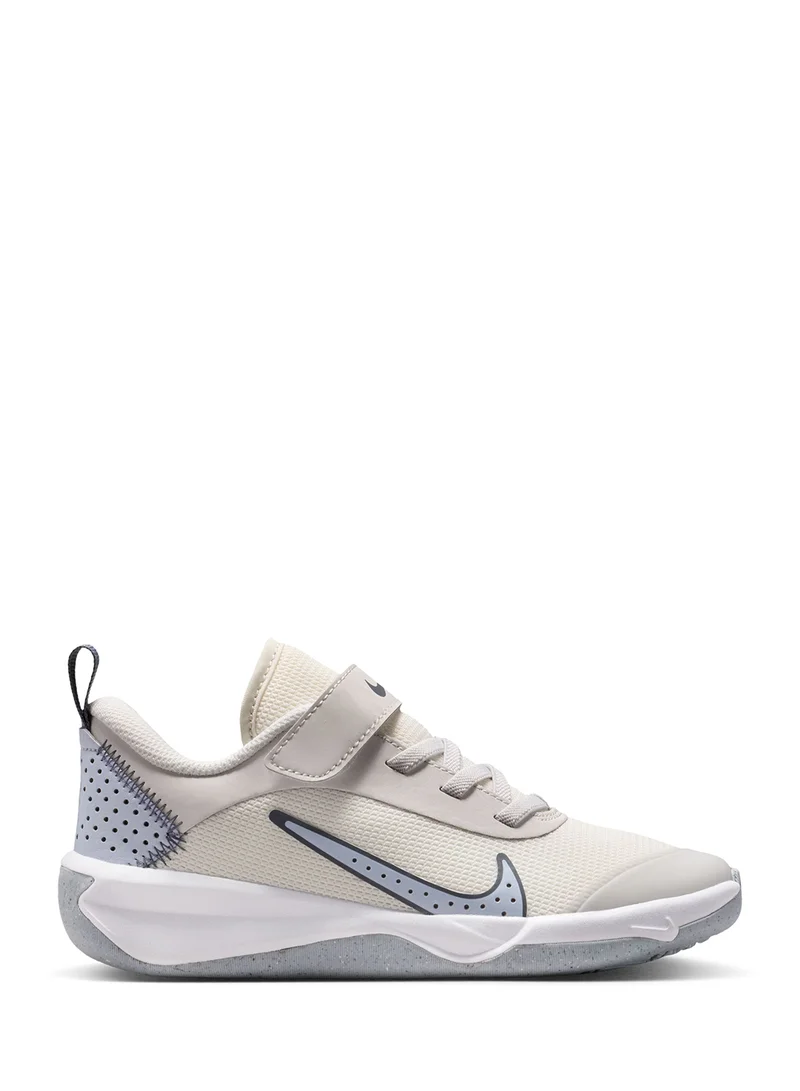 Nike Kids Omni Multi-Court Ps