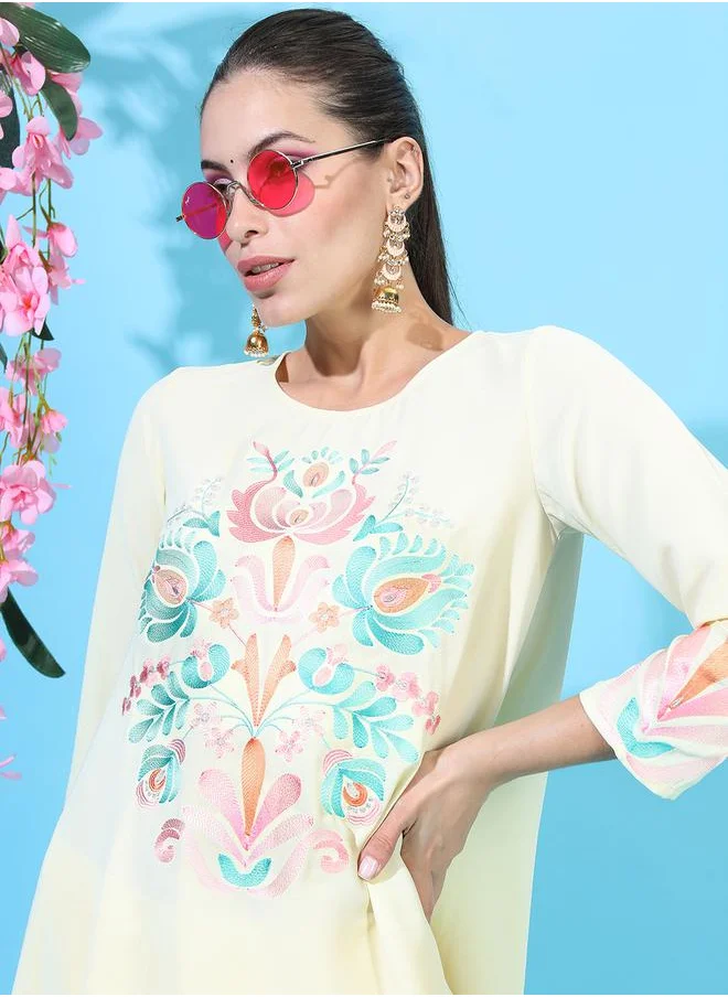 فيشود Women Embroidered High-Low Kurta with Dhoti Pants by Styli