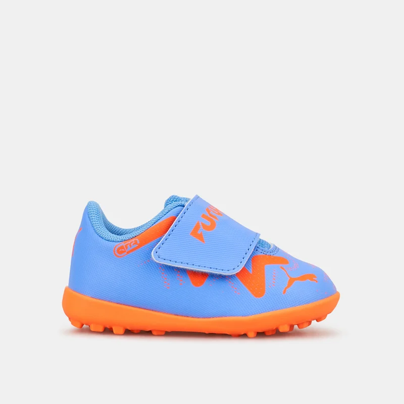 PUMA Kids' FUTURE Play Turf Ground Training Football Shoe (Baby and Toddler)