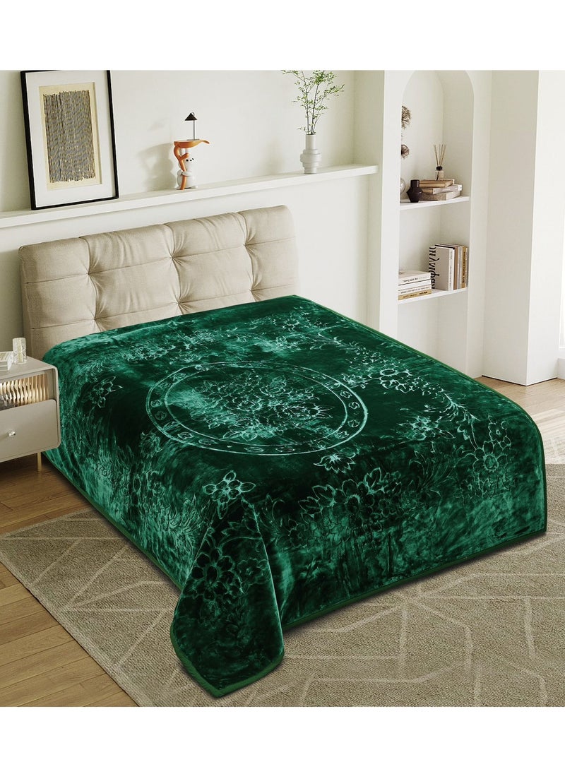Heavy winter blanket size 240 cm x 220 cm and weight 6 kg, super soft blanket made of high quality material