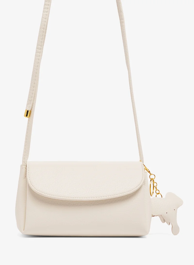 ايلا حقيبة ايست تو ويست بتعليقة جرو