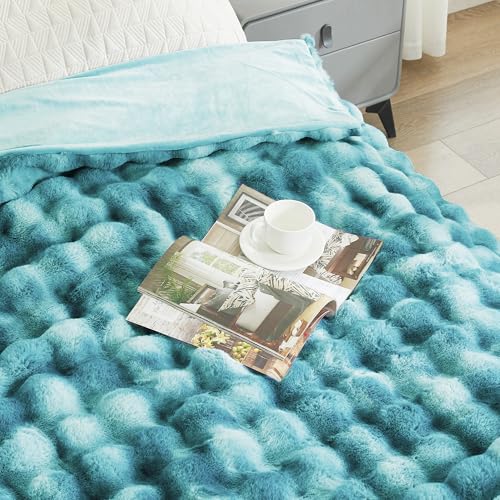 VFROO Ultra Plush Bubble Faux Rabbit Fur Blanket – 950GSM Thick Fluffy Throw Blanket for Bed, Couch, Sofa, or Gift, 50" × 60", Tie-dye Teal - Image 2