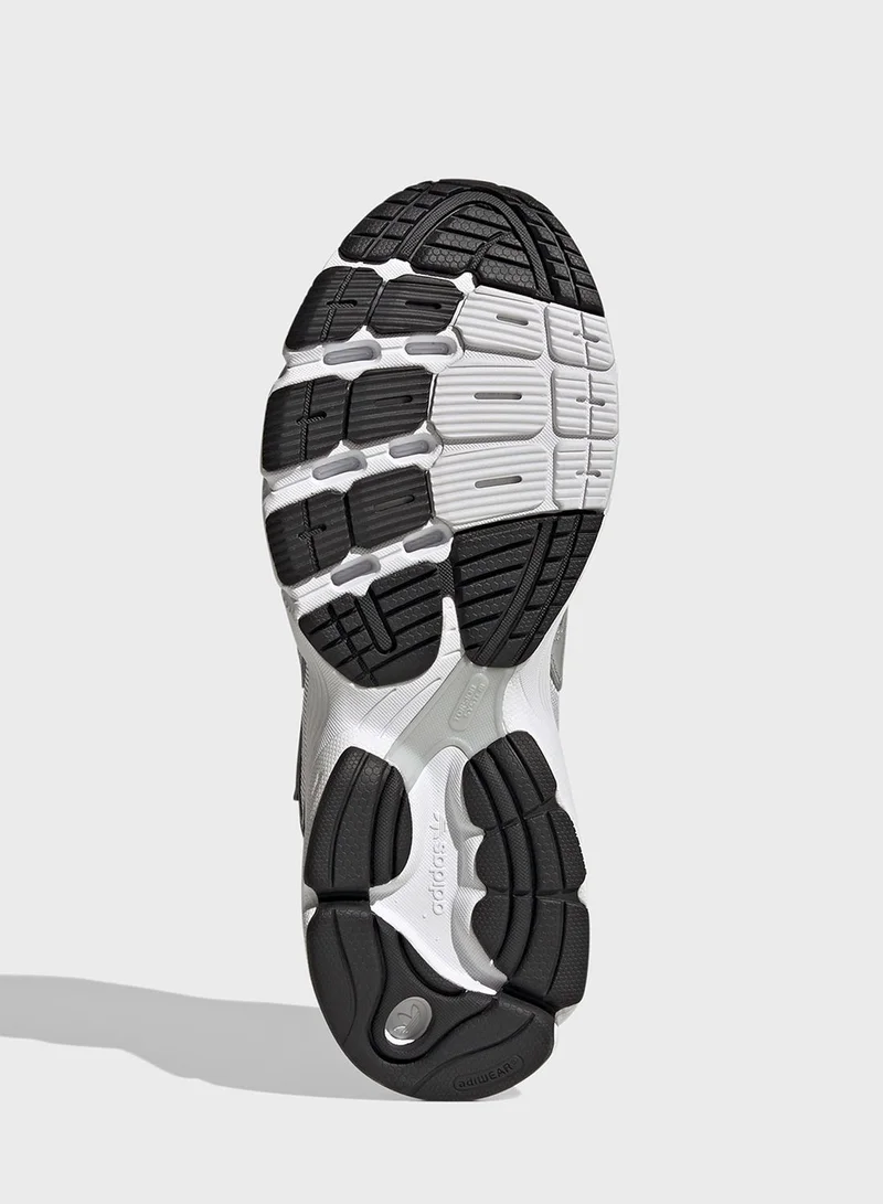 adidas Originals Astir