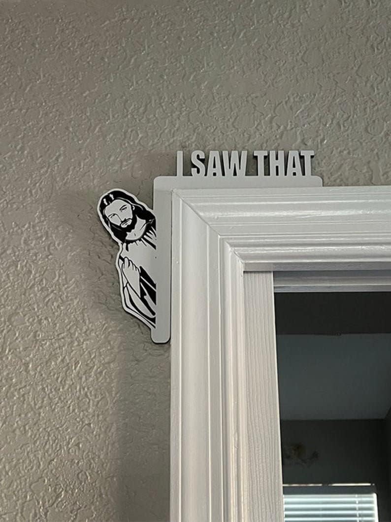 klarako Funny Home Decor I Saw That Jesus Door Frame Decoration, Jesus Door Corner Sign Decoration, Christian Door Decor I Saw That Jesus Corner Decor, Funny Jesus Door Hanger (Blackleft) - Image 2
