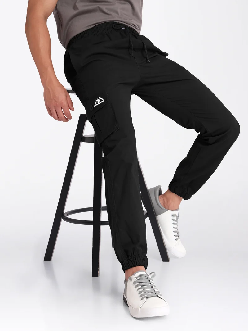 بيونغ بنطلون رياضي قطني أسود فاحم