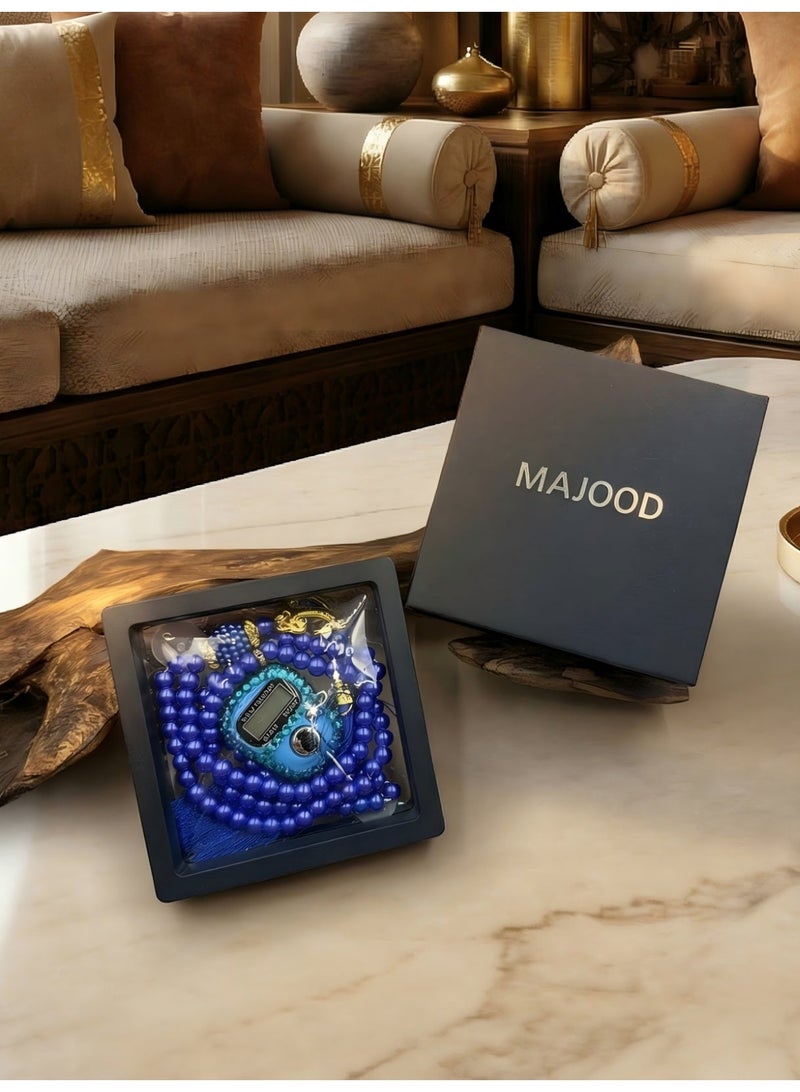 موجود مجموعة مكونة من 99 حبة تسبيح مصنوعة من الراتنج المقلد للؤلؤ بحجم 8 مم، بالإضافة إلى عداد إلكتروني، معبأة في علبة هدايا. - Image 1