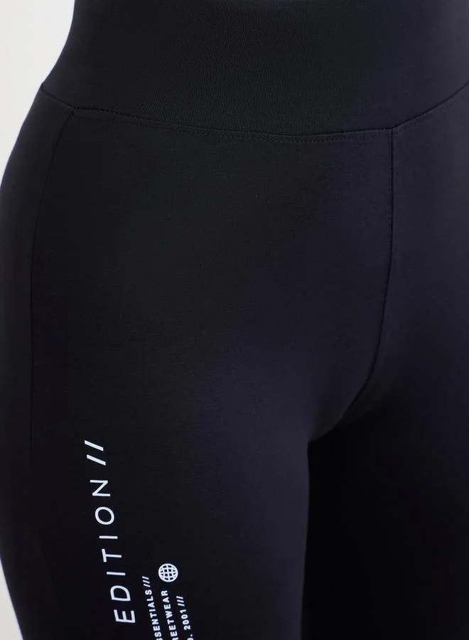 Styli Styli Side Slogan Print Cycling Shorts