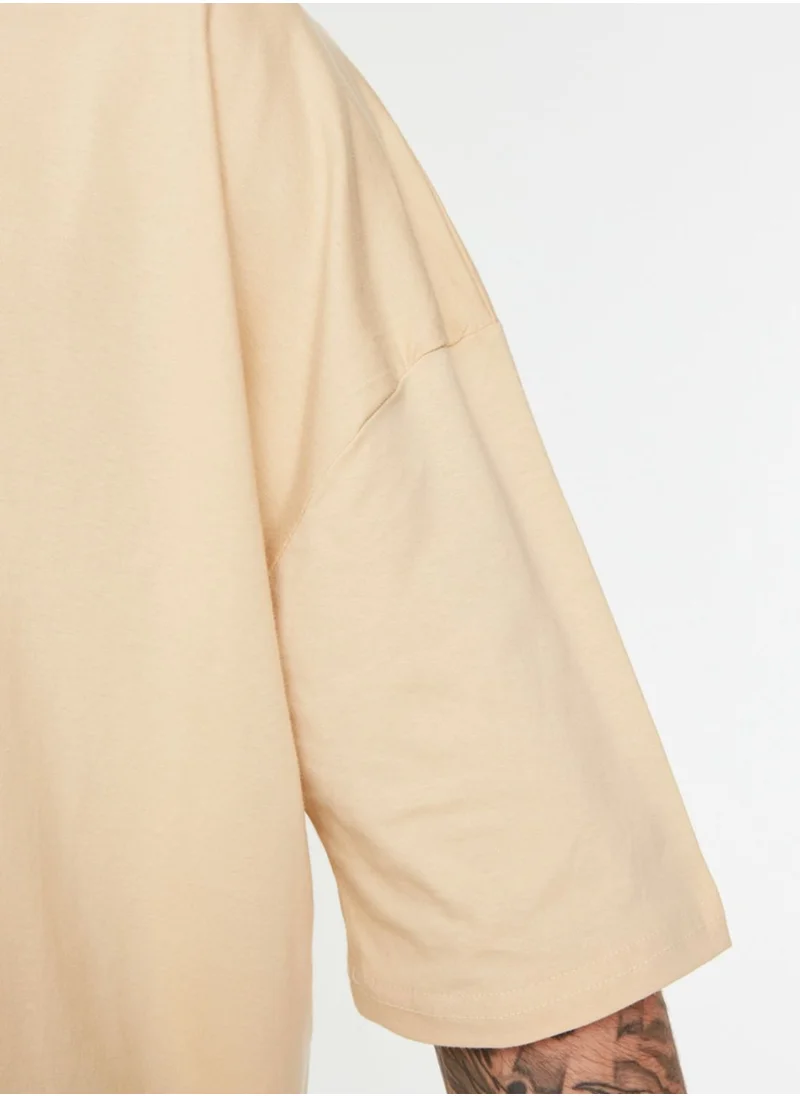 trendyol Essential Crew Neck T-Shirt