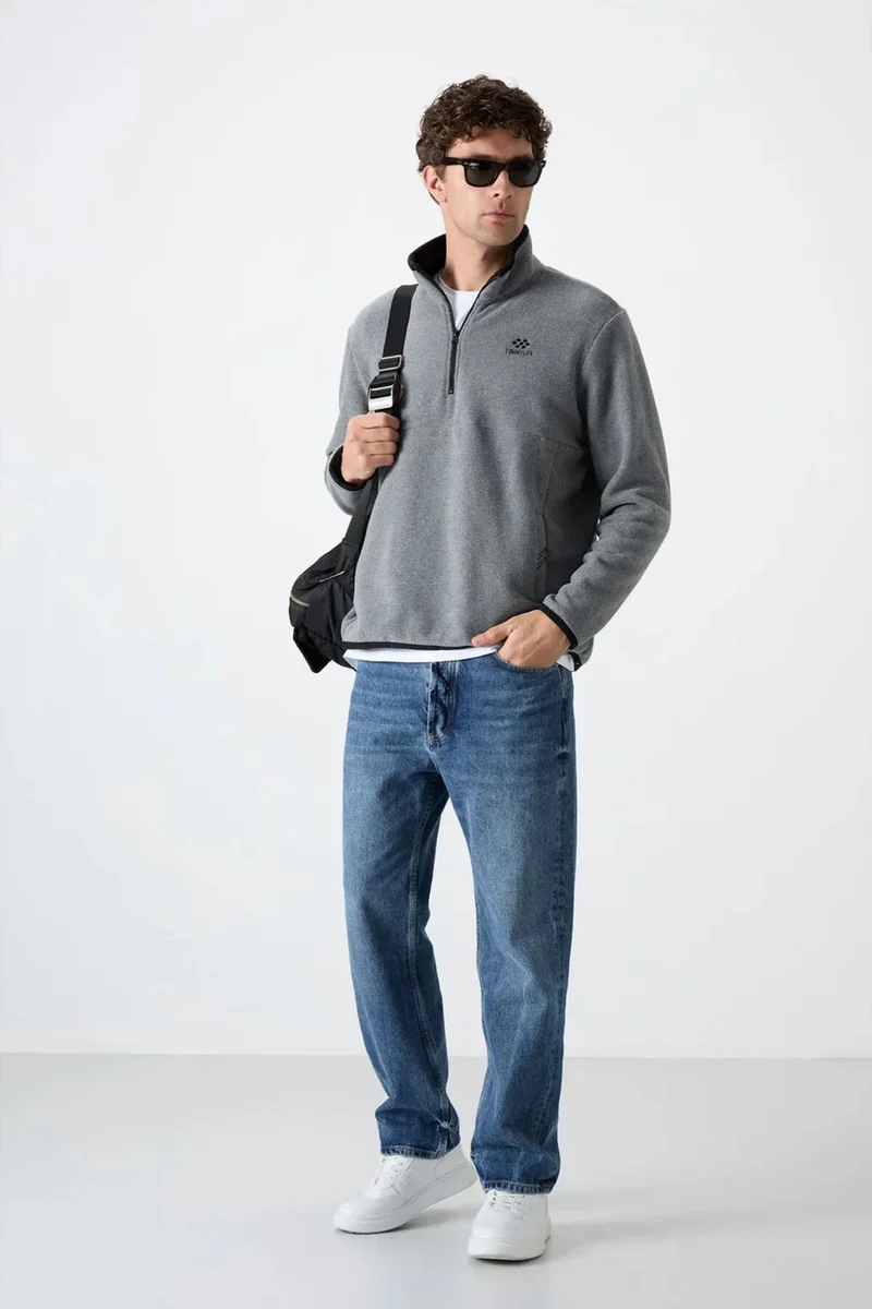تومي لايف TOMMY Men's Half-Zip Plush Sweatshirt