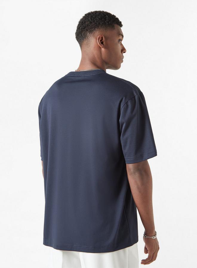 ايكونيك تيشيرت بياقة ضيّقة وأكمام قصيرة من آيكونيك - Image 3