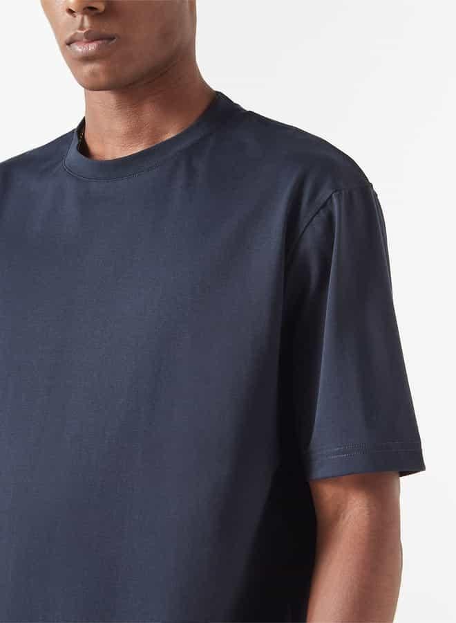 ايكونيك تيشيرت بياقة ضيّقة وأكمام قصيرة من آيكونيك - Image 4