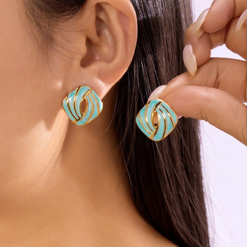 ذا بلاك بيرل اكسسوريز حلق أستانليس ستيل ذهبي × فيروزي - Image 2