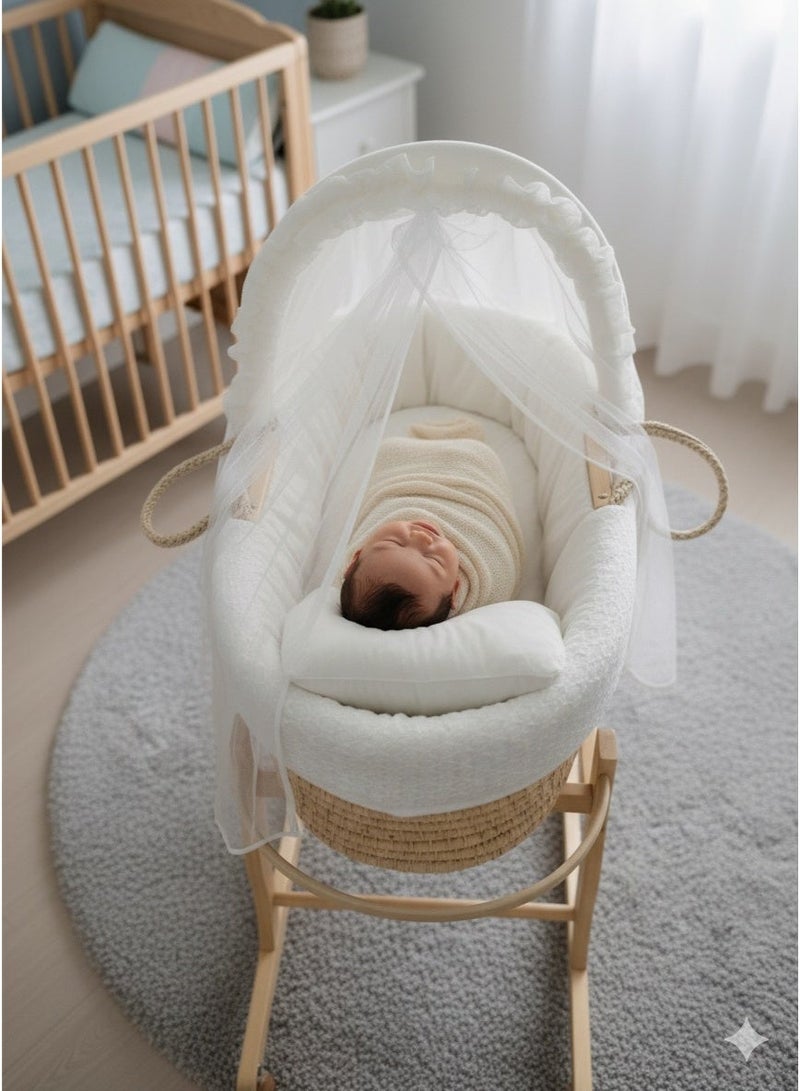 StarKids Moses Basket off-white Color with Wooden Stand on Wheels - Image 2