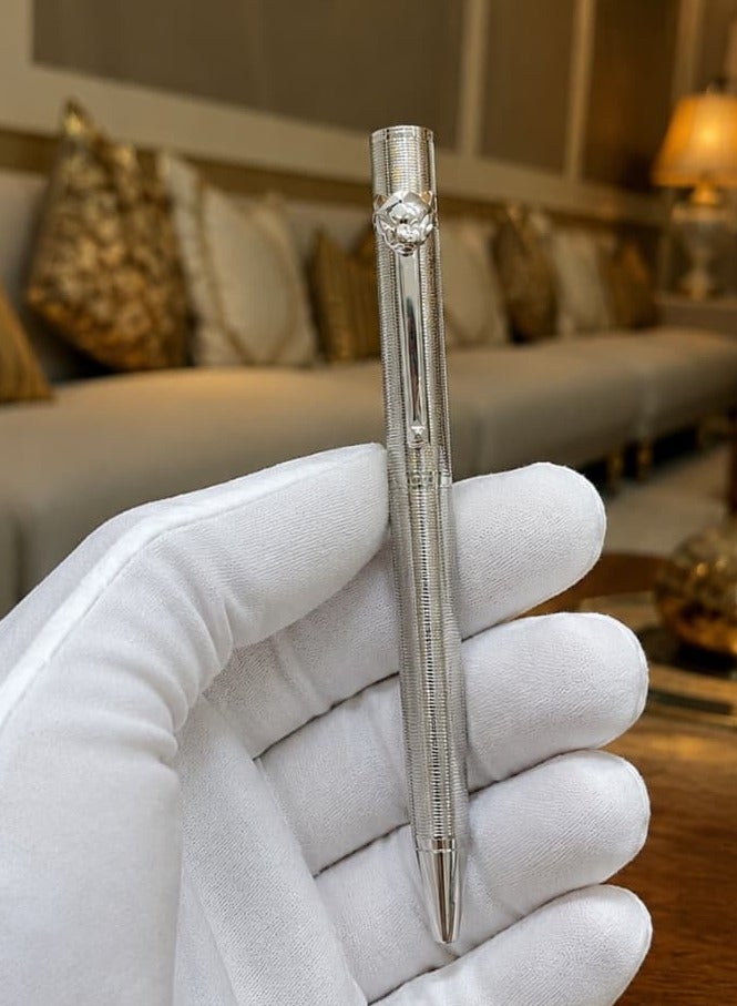 A new Panther-themed ballpoint pen, the latest model.