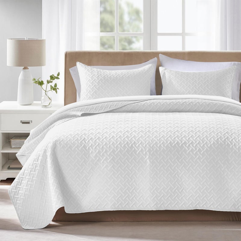 FLYMME King Size Quilt Bedding Set White Lightweight Bedspreads for Summer,Modern Style Geometric Weave Stripe Pattern,Soft Microfiber Bed Coverlet 3 Pieces (1 Quilt, 2 Shams) - Image 1
