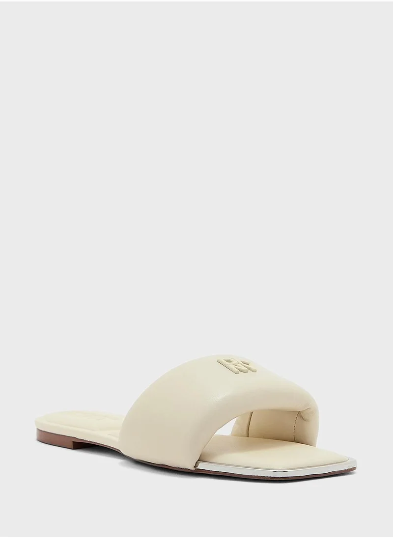 دكني Drea Flat Slide Sandals