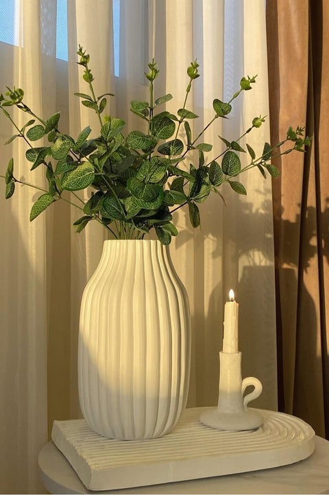 Basma Poplar Vase - 30cm - Handmade - Suitable for wooden shelves, dining rooms, and buffets - Poplar Vase is a sophisticated addition to your home, combining elegance and simplicity.