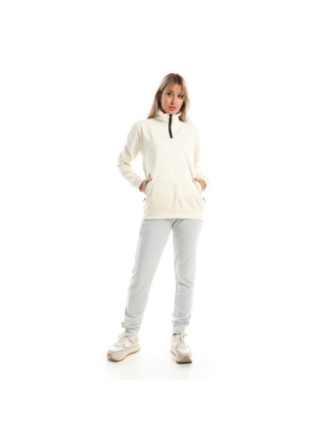 IZOR - Women's Pyjama Set - Image 1