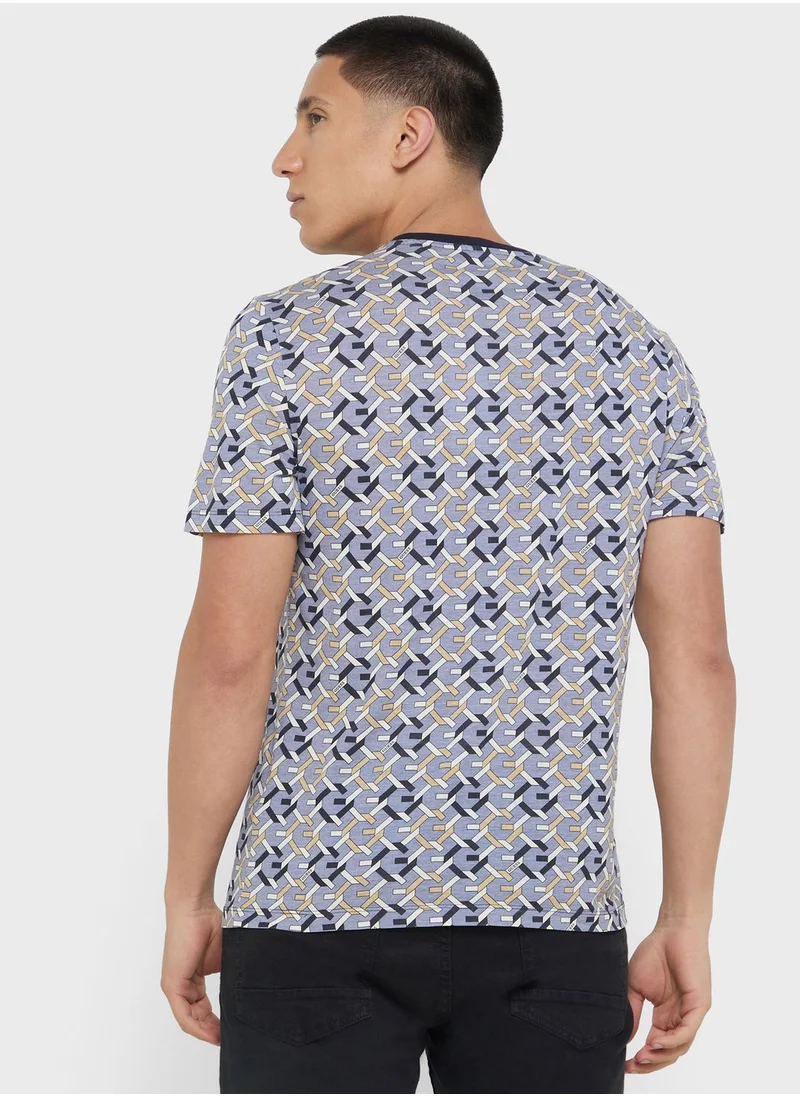 GUESS Printed Crew Neck T-Shirt