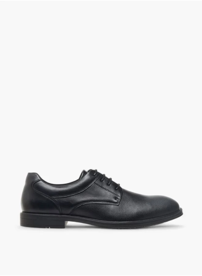 ال بي ال من شو اكسبرس Mens Textured Derby Shoes With Lace-Up Closure