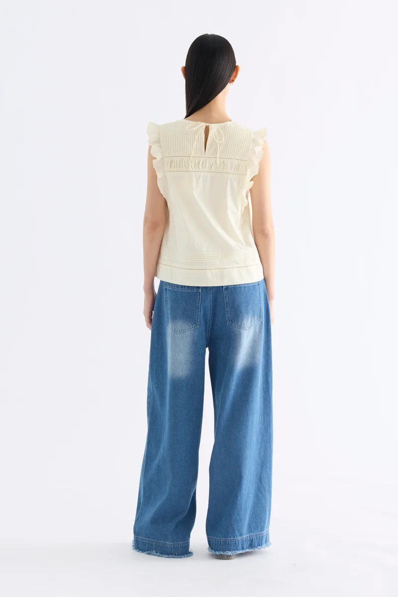 ذا اديتورز ماركت Toril Flutter Cap Sleeve Top - Mascarpone