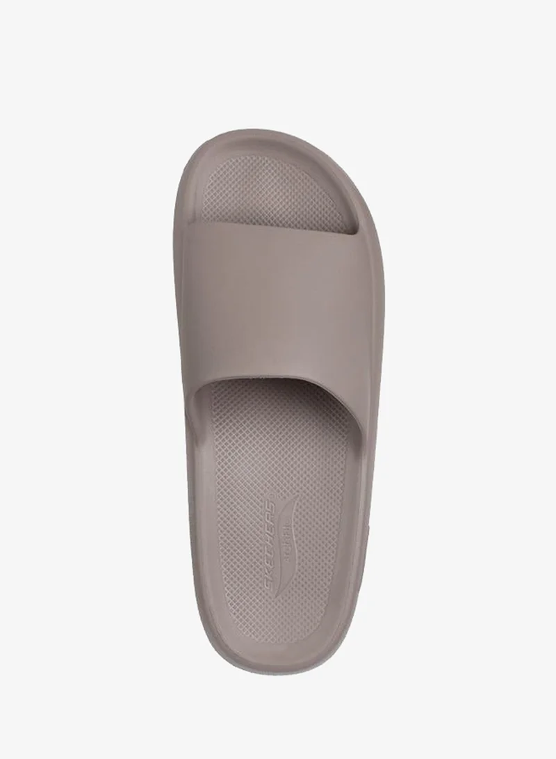 SKECHERS Men Textured Slides