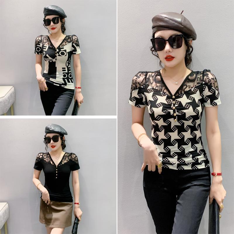 Of 2024 T-Shirt Original Design V Neck Mature Women'S Lace Splicing Short-Sleeved Women'S Fashion Shirt - Image 5