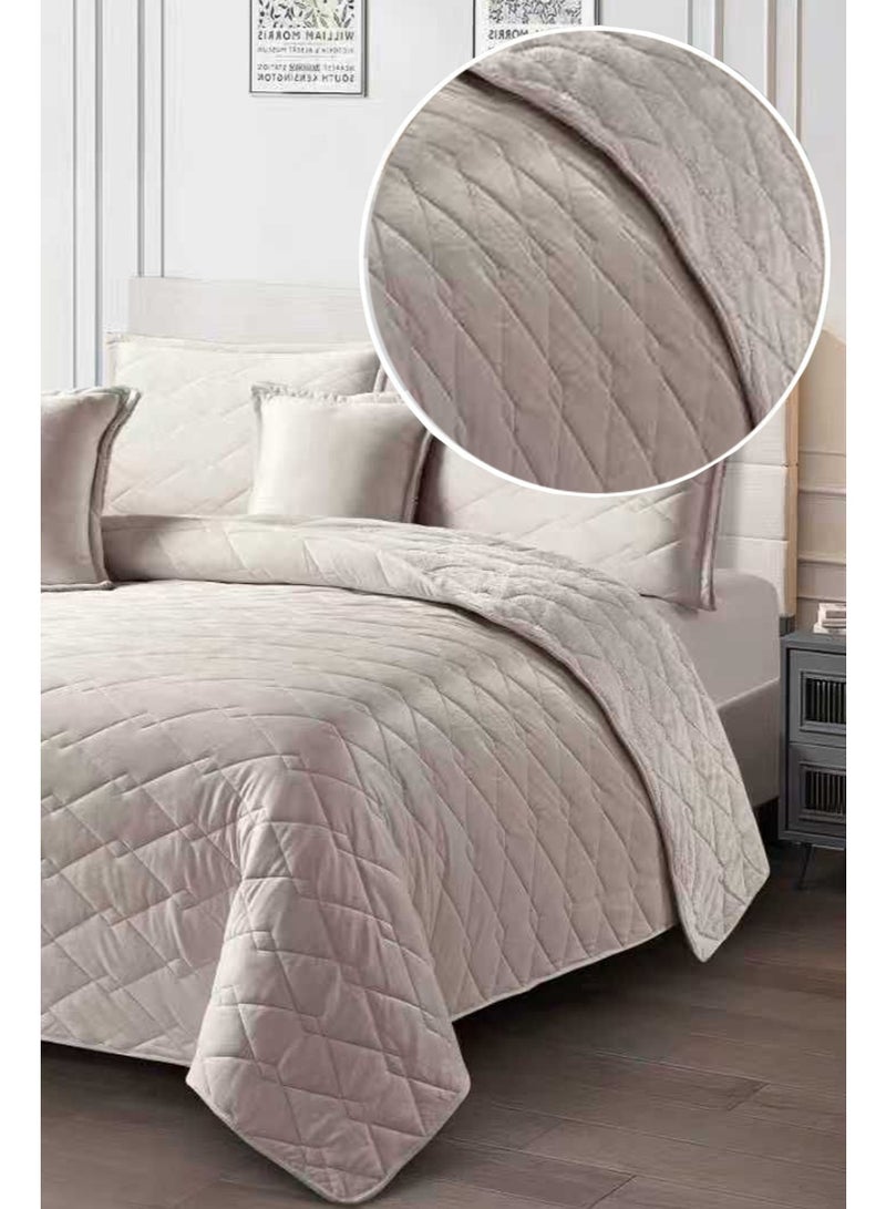 Miral King Size Winter Comforter Set with Faux Fur – 6 Pieces, Includes 240×220 Comforter + 200×200×30 Fitted Sheet + 4 Pillowcases - Image 2