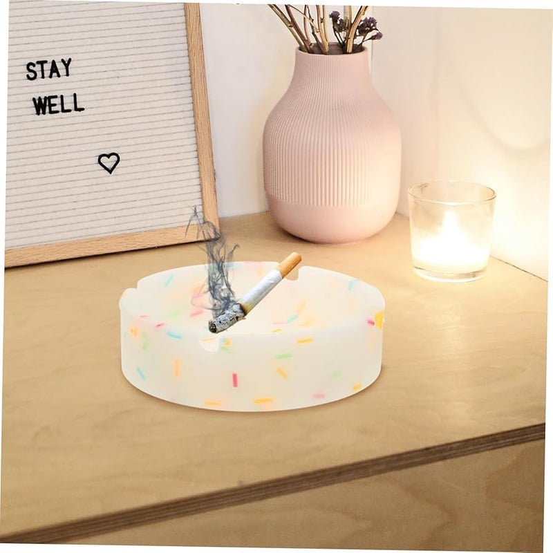 صينية رماد السيليكون المتوهجة في الظلام 2 قطعة صينية تخزين مستديرة للمكتب ألوان حلوى ملحق التدخين للمنزل والهواء الطلق - Image 4