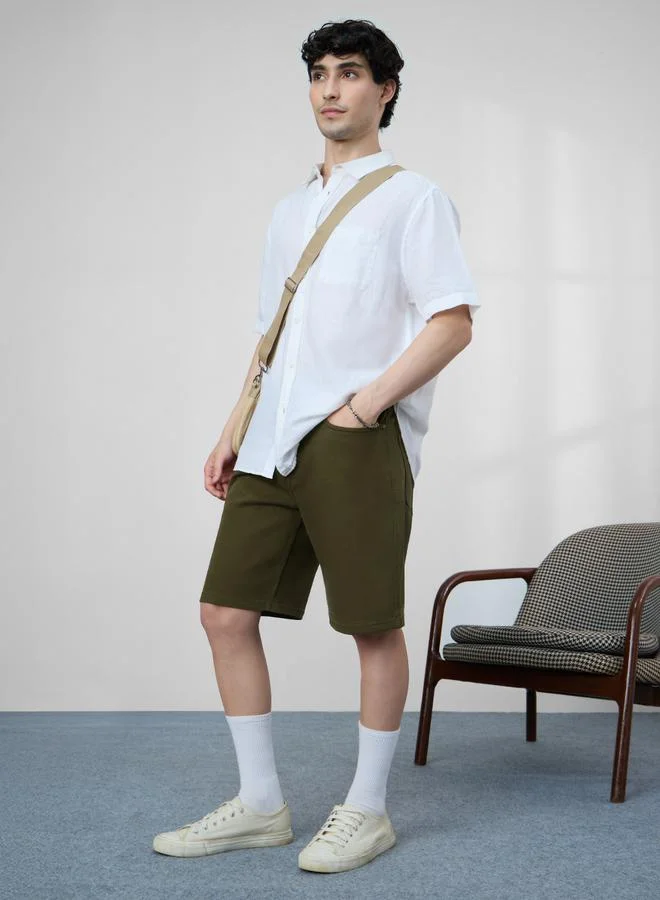 ذا سوليد ستور شورت دنيم بطول الركبة