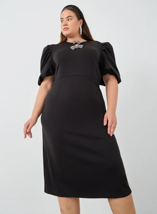 Styli Styli Plus Size Embellished Puff Sleeves Sheath Midi Dress