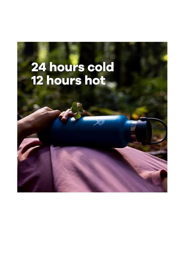 Hydro Flask HYDRO FLASK - Water Bottle 709 ml (24 oz) - Vacuum Insulated Stainless Steel Water Bottle with Leak Proof Flex Cap and Powder Coat - BPA-Free - Standard Mouth - Black  - Image 3